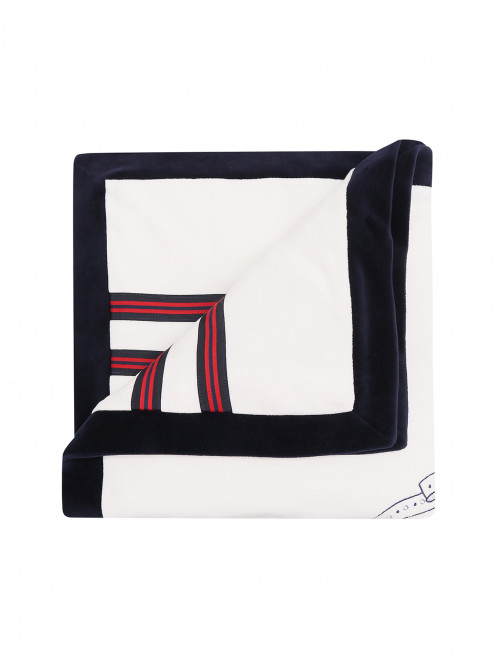 Утепленное одеяло с вышивкой Aletta - Общий вид