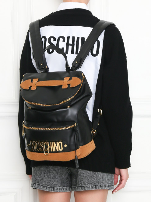 Комбинированный рюкзак с золотой фурнитурой Moschino - МодельВерхНиз